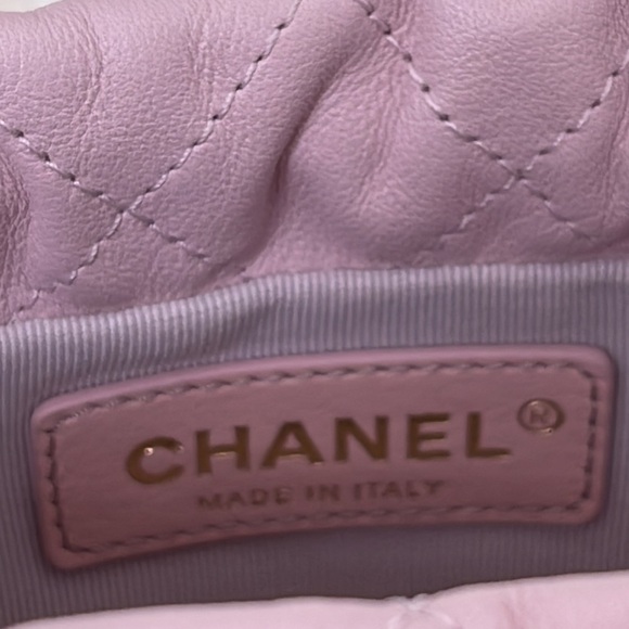 CHANEL Luxurious Lamb leather bag authentic 100% - Picture 10 of 16